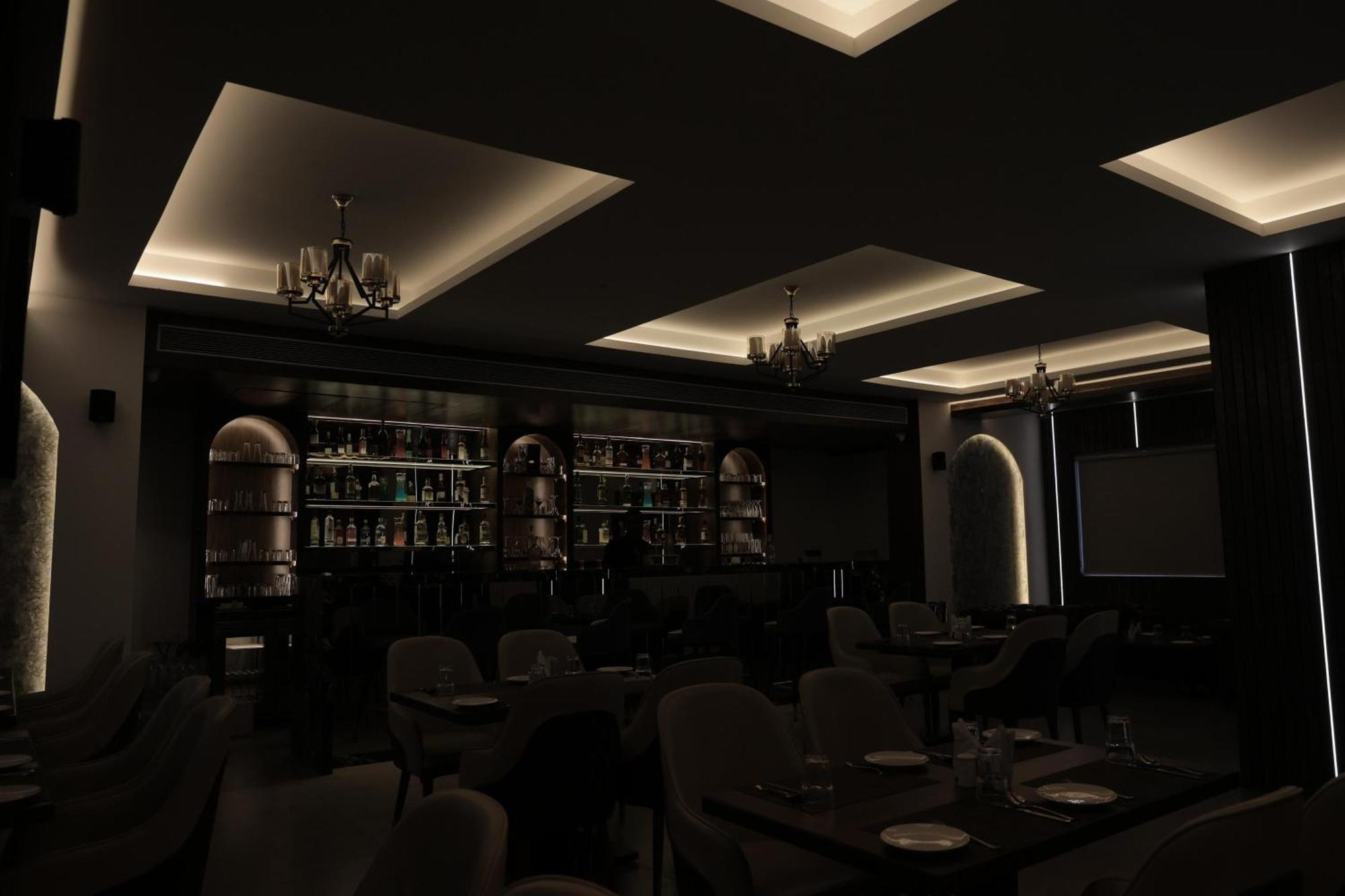 Hotel Carnival Parbhani Bagian luar foto