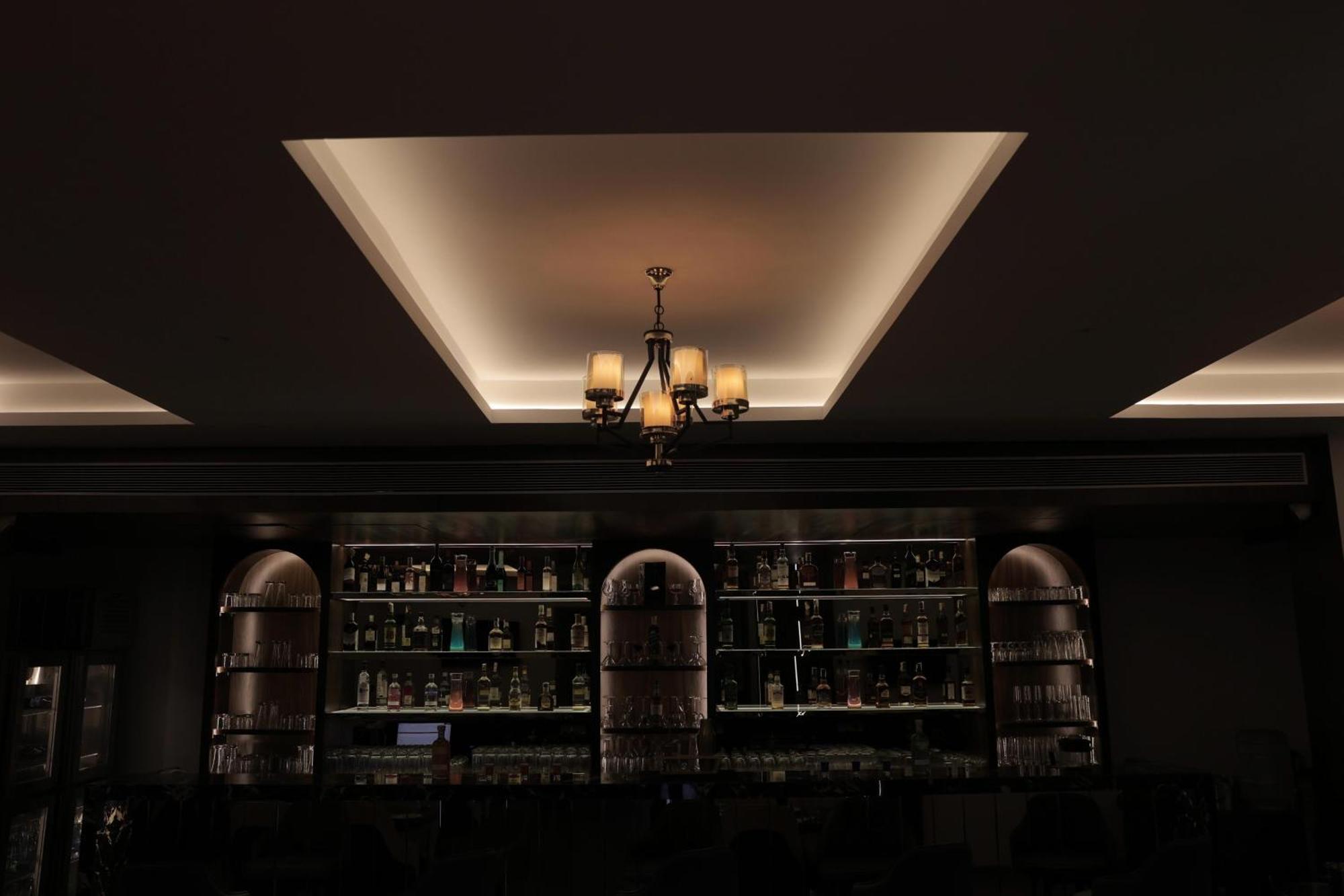 Hotel Carnival Parbhani Bagian luar foto