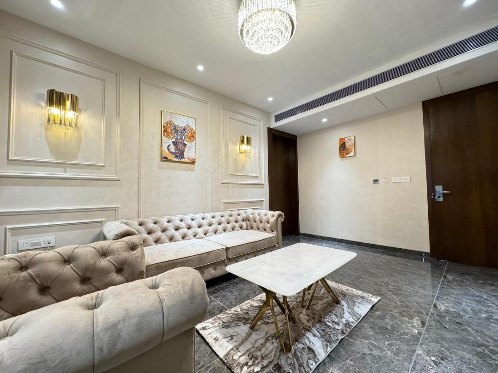 Hotel Carnival Parbhani Bagian luar foto